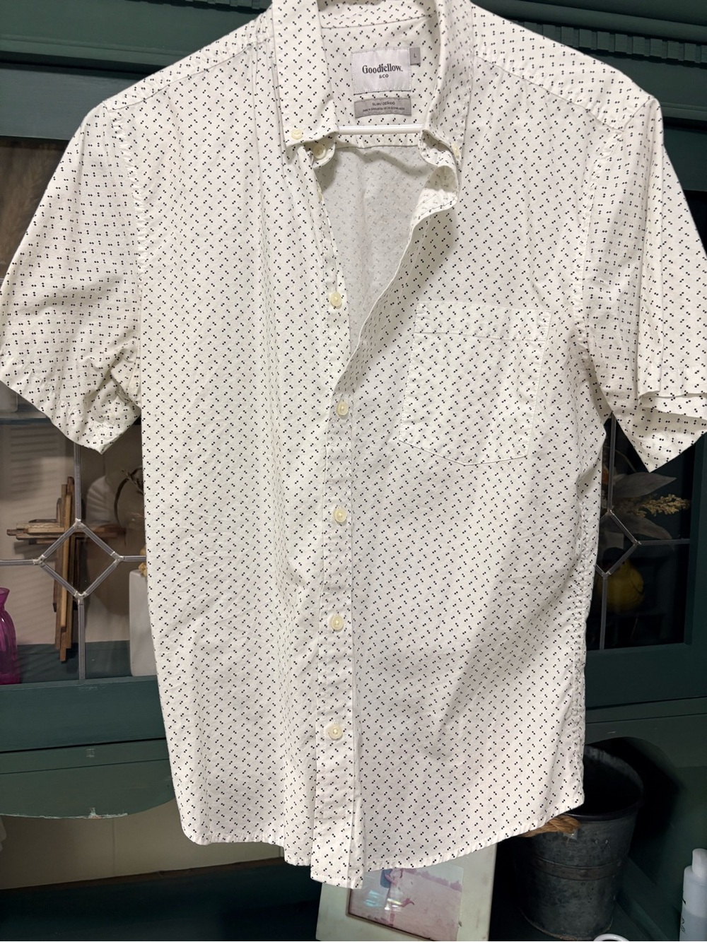 Goodfellow & Co Men’s White Short-Sleeve Button-Up Shirt with Micro Print